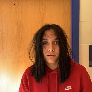 Meet your Posher, Olivia